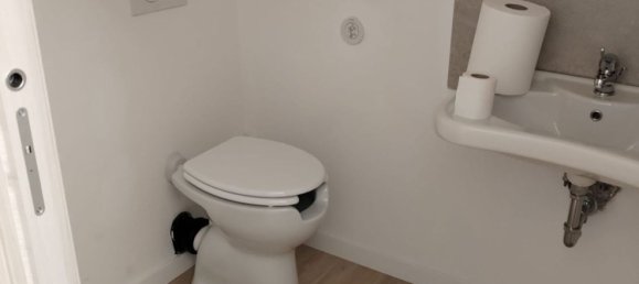 Коммерческая недвижимость 90м² в Болонья, Италия № 169711 6