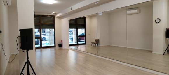 Коммерческая недвижимость 90м² в Болонья, Италия № 169711 7