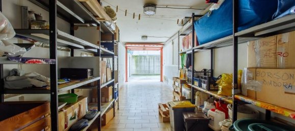 2غرفة شقة في Tribano, Italy رقم 232842 18