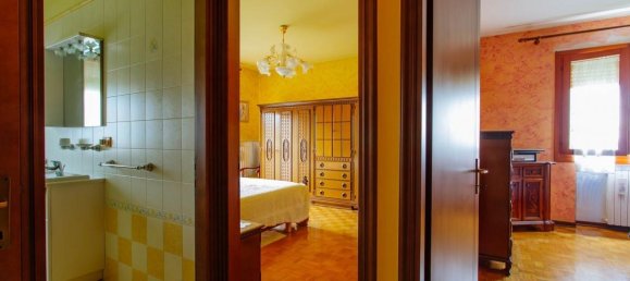 2غرفة شقة في Tribano, Italy رقم 232842 6