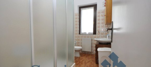 3 rooms Apartment in Piazza Brembana, Italy No. 287630 36