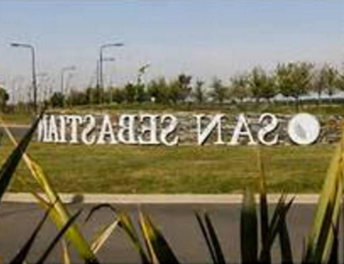  Land in Escobar, Argentina No. 110342