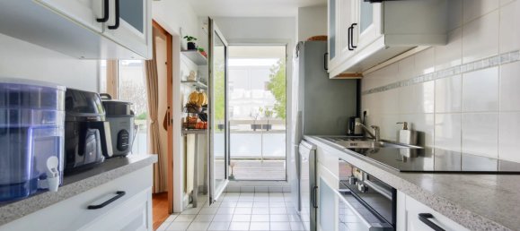 2 Schlafzimmer Wohnung in Suresnes, France, Nr. 165018 6