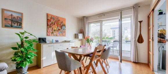 2 Schlafzimmer Wohnung in Suresnes, France, Nr. 165018 5