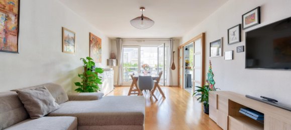 2 Schlafzimmer Wohnung in Suresnes, France, Nr. 165018 4