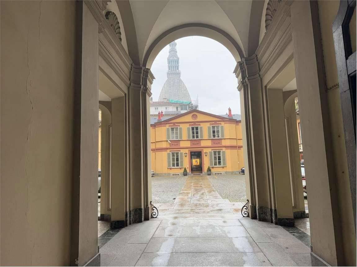 Apartamento de 5 divisões em Turin, Italy N.º 35942