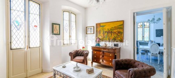 6 bedrooms Villa in Castelletto sopra Ticino, Italy No. 284190 8