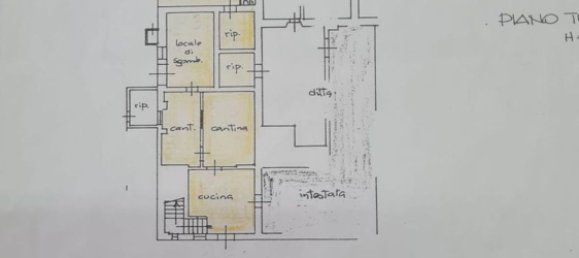 4 bedrooms House in Pistoia, Italy No. 371924 32