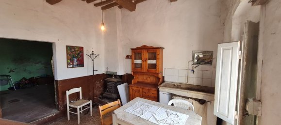 4 bedrooms House in Pistoia, Italy No. 371924 14