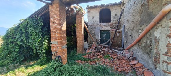 4 bedrooms House in Pistoia, Italy No. 371924 5