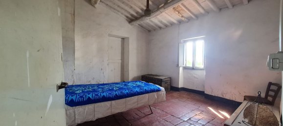 4 bedrooms House in Pistoia, Italy No. 371924 30