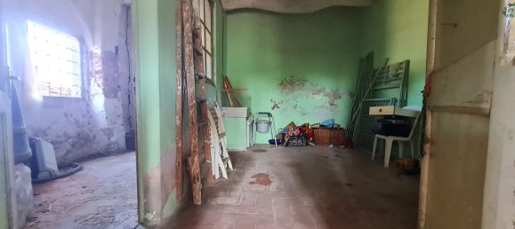 4 bedrooms House in Pistoia, Italy No. 371924 17