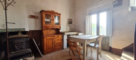 4 bedrooms House in Pistoia, Italy No. 371924 13