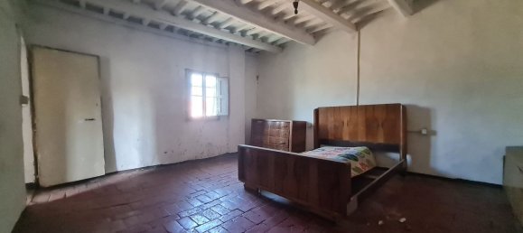 4 bedrooms House in Pistoia, Italy No. 371924 22