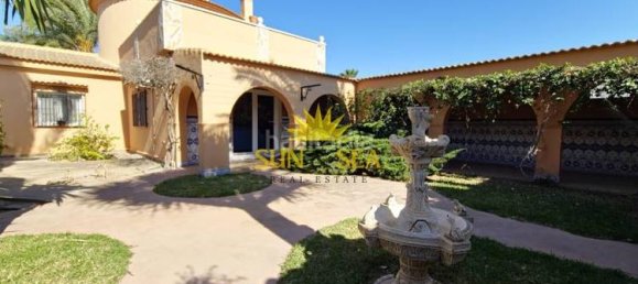 6 Schlafzimmer Haus in Torrevieja, Spain, Nr. 49602 3