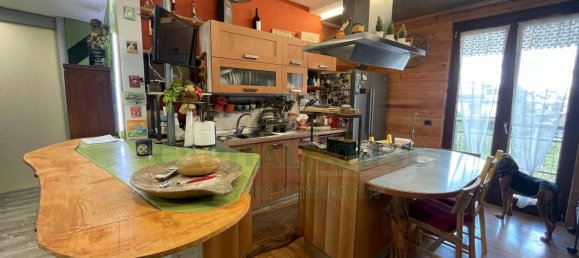 3 bedrooms Apartment in Mercogliano, Italy No. 363307 3