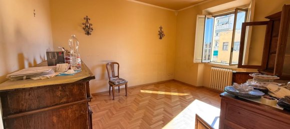 3 bedrooms Apartment in Florence, Italy No. 315937 13