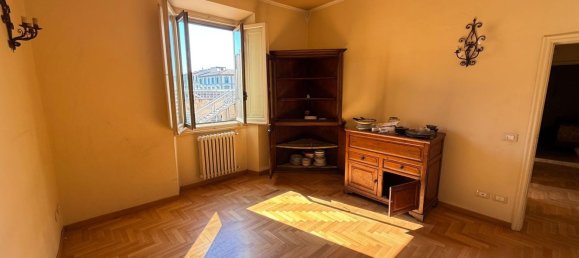 3 bedrooms Apartment in Florence, Italy No. 315937 14