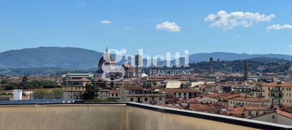 2 bedrooms Apartment in Florence, Italy No. 330092 12
