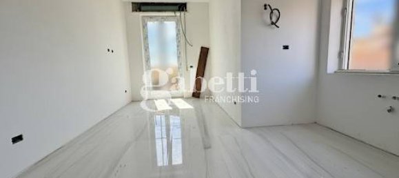 2 bedrooms Apartment in Florence, Italy No. 330092 16