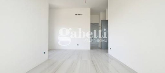 2 bedrooms Apartment in Florence, Italy No. 330092 5