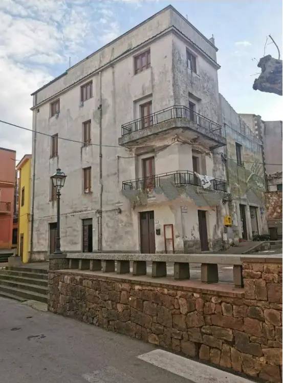 10 rooms Building in Villanova Monteleone, Italy No. 177674