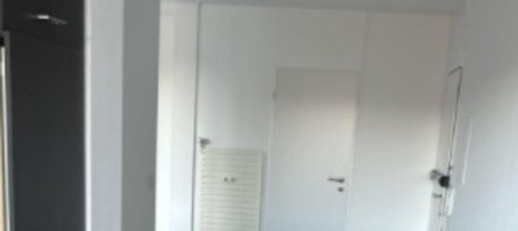 3غرفة شقة في Frankfurt am Main, Germany رقم 42624 4