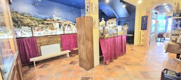 520m² Commercial property in Seine-Maritime, France No. 315570 7