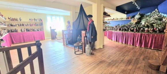 520m² Commercial property in Seine-Maritime, France No. 315570 9