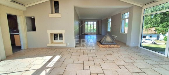 3 Schlafzimmer Schlösser in Amigny-Rouy, France, Nr. 81922 17