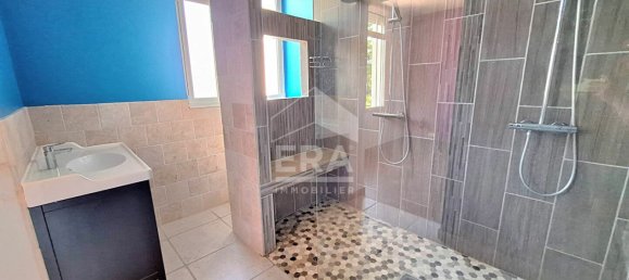 3 Schlafzimmer Schlösser in Amigny-Rouy, France, Nr. 81922 5