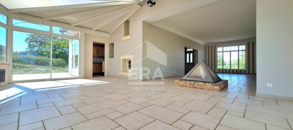 3 Schlafzimmer Schlösser in Amigny-Rouy, France, Nr. 81922 15