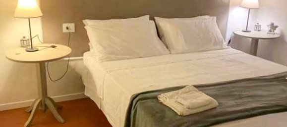 1 bedroom Apartment in Florence, Italy No. 345623 4