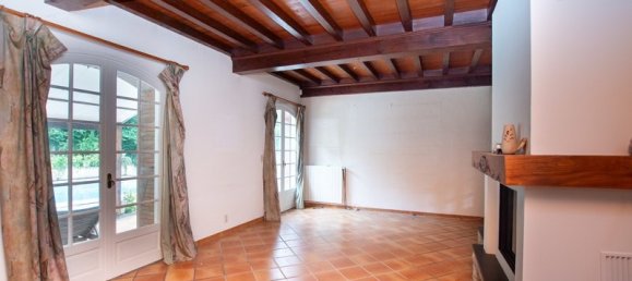 6 bedrooms House in Muret, France No. 345445 7