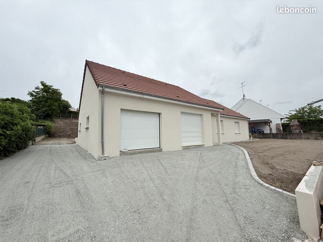 4 bedrooms House in Vierzon, France No. 78559