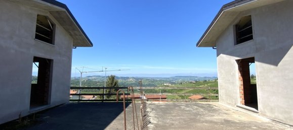 5 rooms Villa in Montelupo Albese, Italy No. 108777 13