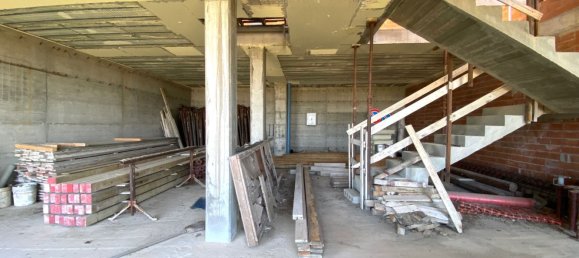 5 rooms Villa in Montelupo Albese, Italy No. 108777 11