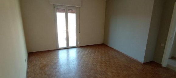 4 rooms Apartment in Imperia, Italy No. 226613 12