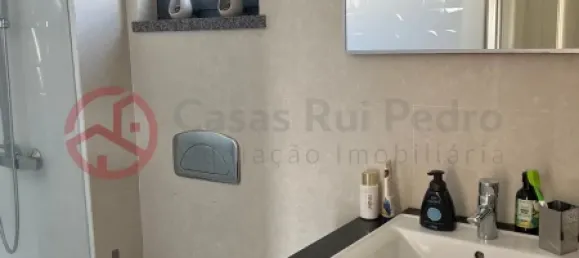 4 bedrooms House in Barreiro, Portugal No. 85023 17