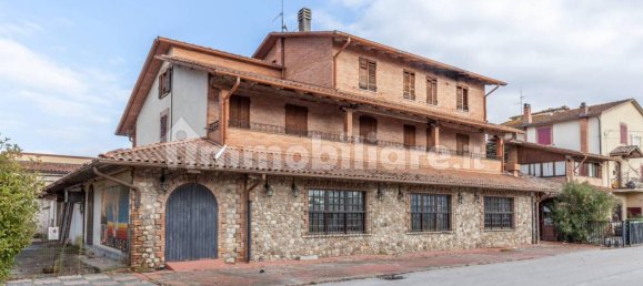 Edifício de 5 divisões em Città della Pieve, Italy N.º 229764 3