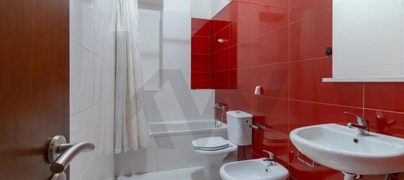 Квартира с 1 спальней в Порту, Португалия № 39995 4