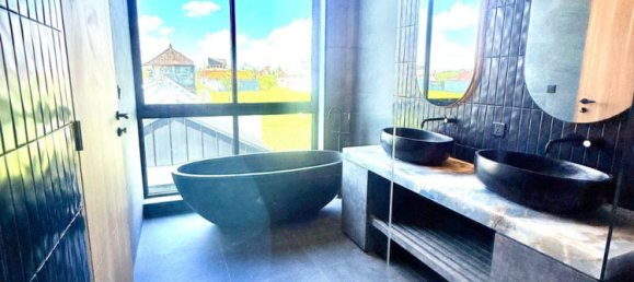 3 bedrooms Villa in Denpasar, Indonesia No. 2563 6