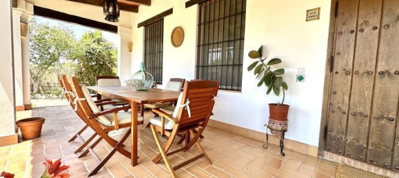 3 bedrooms House in Malaga, Spain No. 179065 7