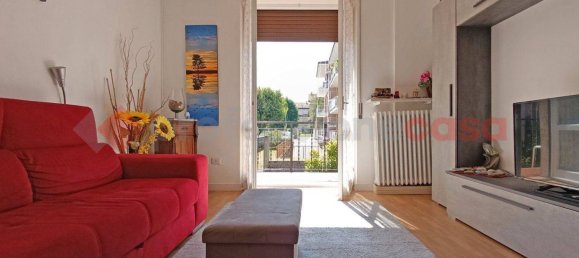 2 chambres Appartement à Arona, Italy No. 376209 2