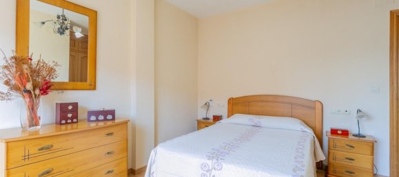 Adosado de 3 dormitorios en Granada, Spain No. 172048 25