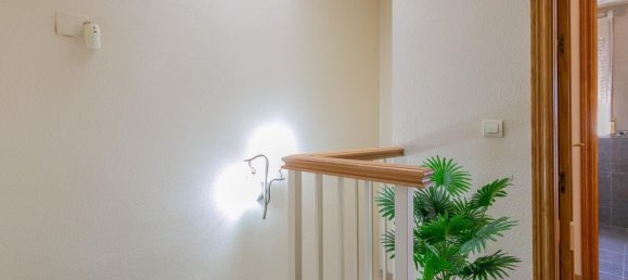 Adosado de 3 dormitorios en Granada, Spain No. 172048 17