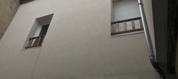 Здание 85м² в Вьерзон, Франция № 156921 3