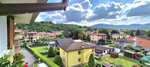 2 Schlafzimmer Penthouse in Sirone, Italy, Nr. 290942 6