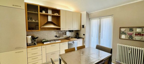 2 Schlafzimmer Penthouse in Sirone, Italy, Nr. 290942 25