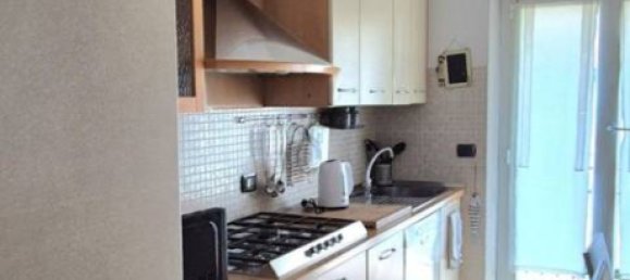 2 Schlafzimmer Penthouse in Sirone, Italy, Nr. 290942 9